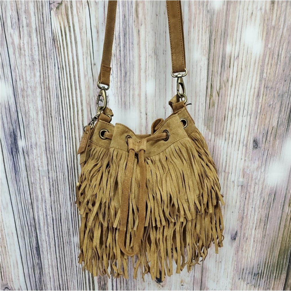 Frye Double Fringe Phoebe Suede Bucket Bag. Textured Tan suede. Western boho EUC - Picture 2 of 13